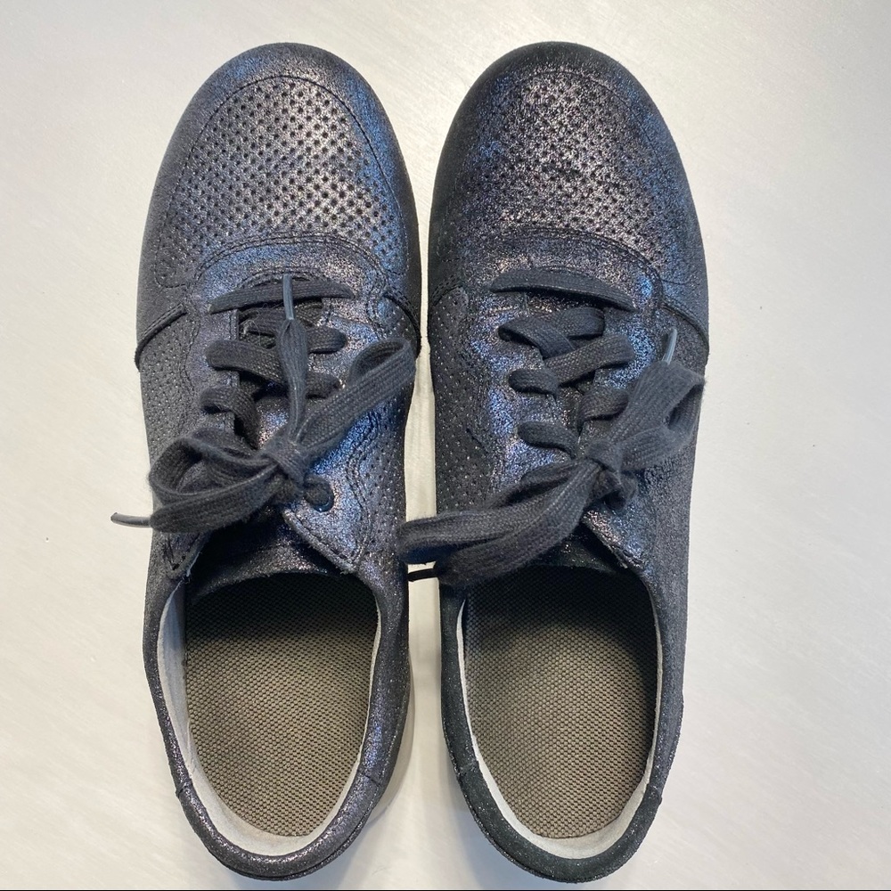 Dansko Christina Black Metallic Suede Athletic Oxford - Picture 10 of 10